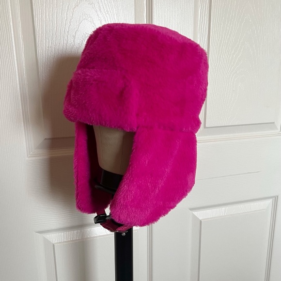 Juicy Couture Trapper Hat - Picture 2 of 8